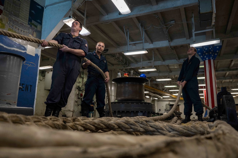 USS America (LHA 6) Conducts Sea and Anchor Detail