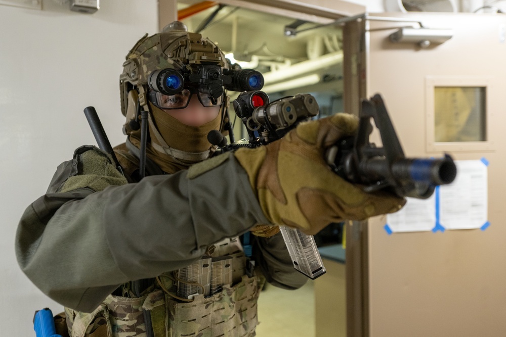 U.S. Navy SEALs, U.S. Coast Guard MSRT West conduct VBSS during AE25