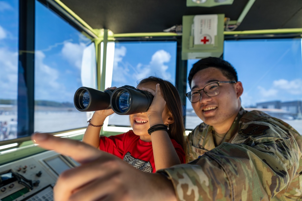 Hawaii ANG Showcases Airpower and Builds Community Connections at Kaneohe Bay Air Show