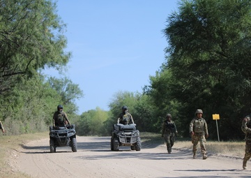 Georgia Army National Guard conducts joint foot patrol in Del Rio, Texas