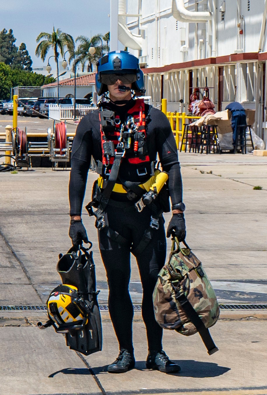 USCG Sector San Diego and USS Kentucky Execute Hoist Exercise