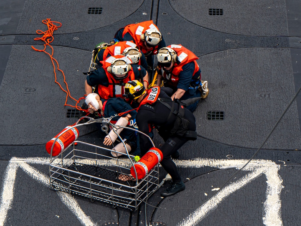 USCG Sector San Diego and USS Kentucky Execute Hoist Exercise