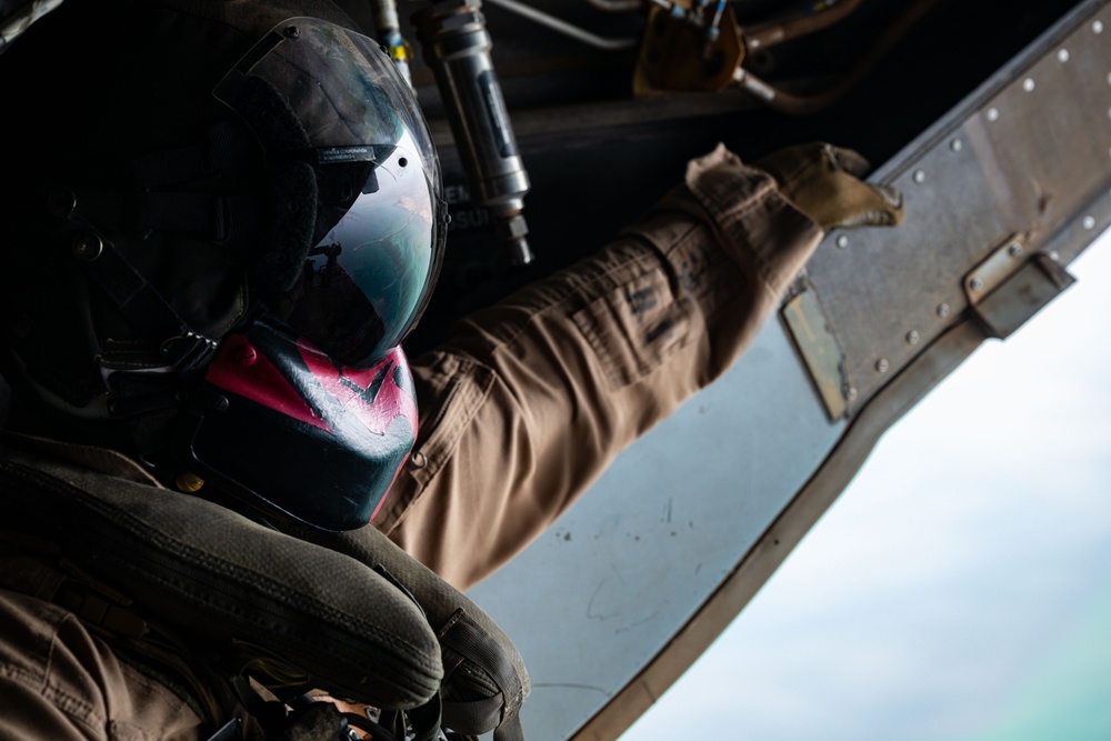 US Marines, Airmen sharpen land, sea personnel recovery capabilities for CJTF-HOA