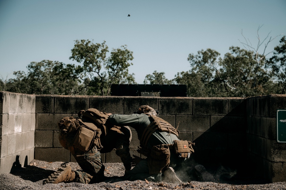 MRF-D 25.3: U.S. Marines with CLB-1 conduct an M-27 grenade range