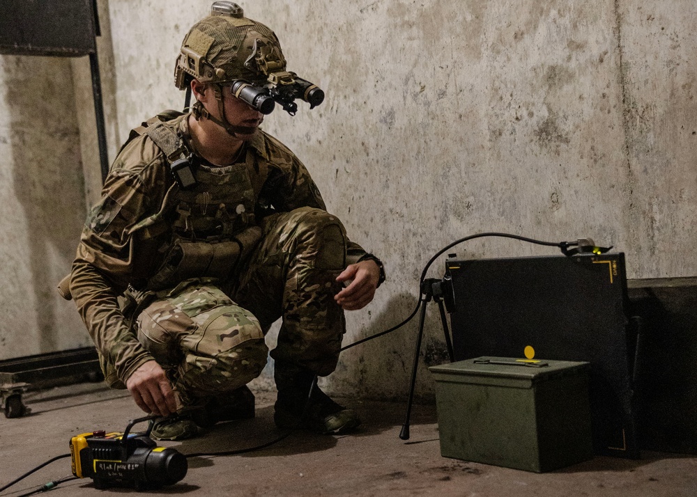 U.S. Navy EOD King Crab 2025