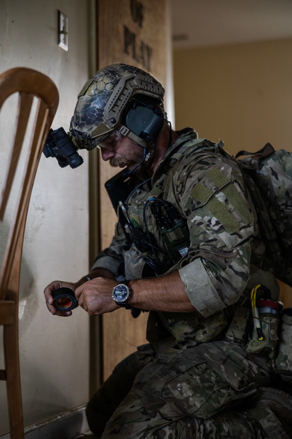U.S. Navy EOD King Crab 2025