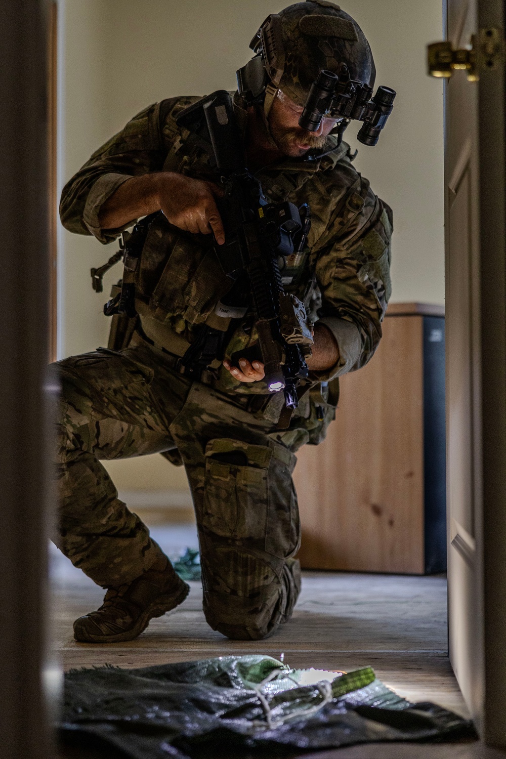 U.S. Navy EOD King Crab 2025