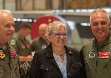 POW visits 121 ARW
