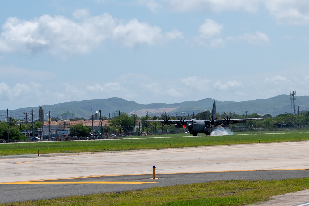 94th Airlift Wing provides airlift for CT25