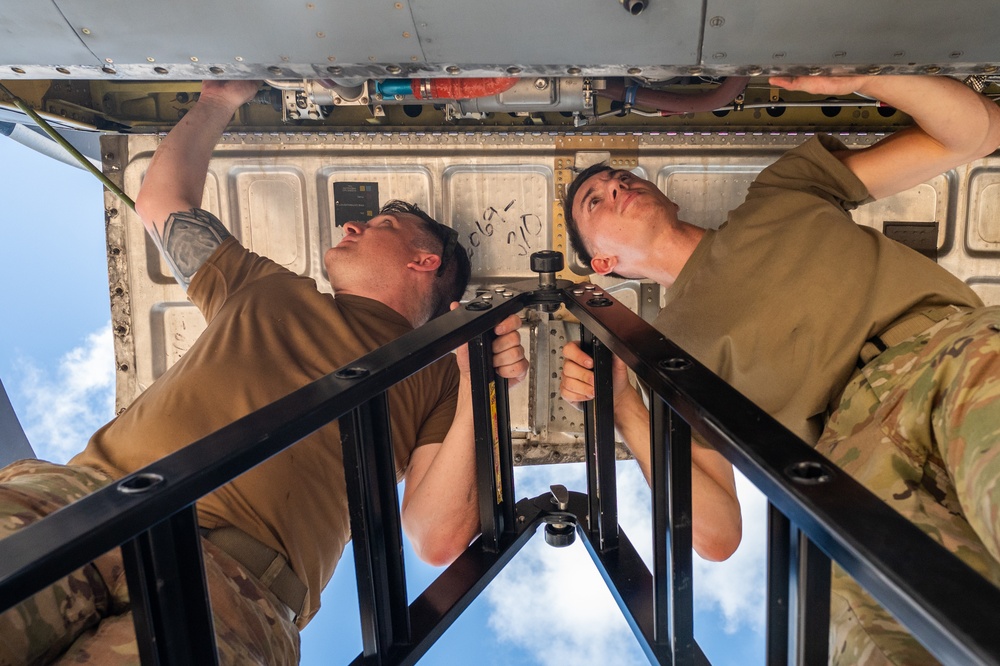94th Airlift Wing provides airlift for CT25