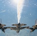 Thunderbirds Perform Photo Chase over Mt. Rushmore
