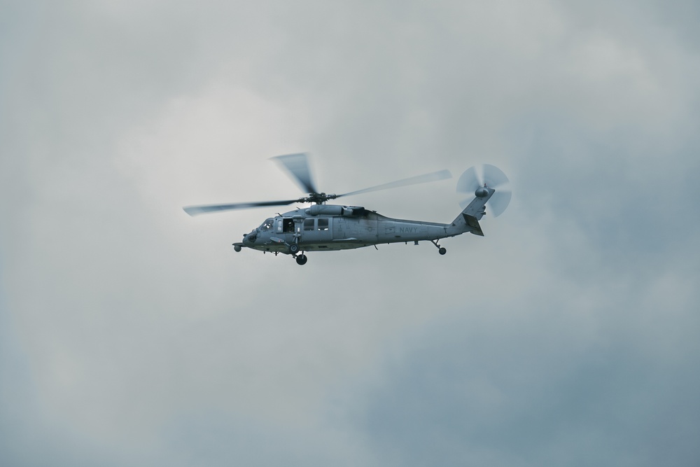 VX-1 conducts flight operations