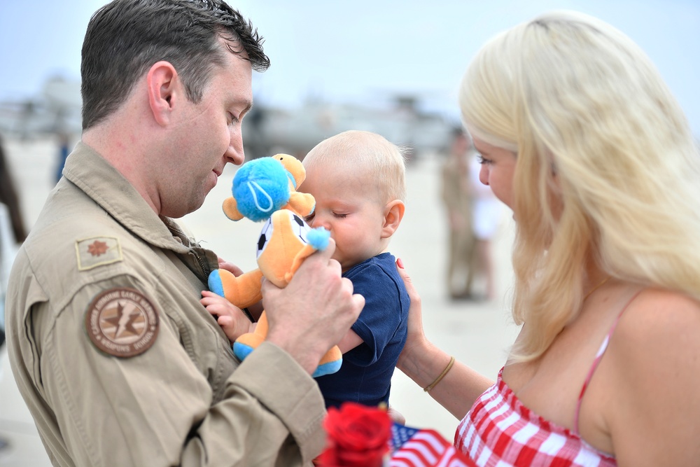 VAW-113 Return to Homeport