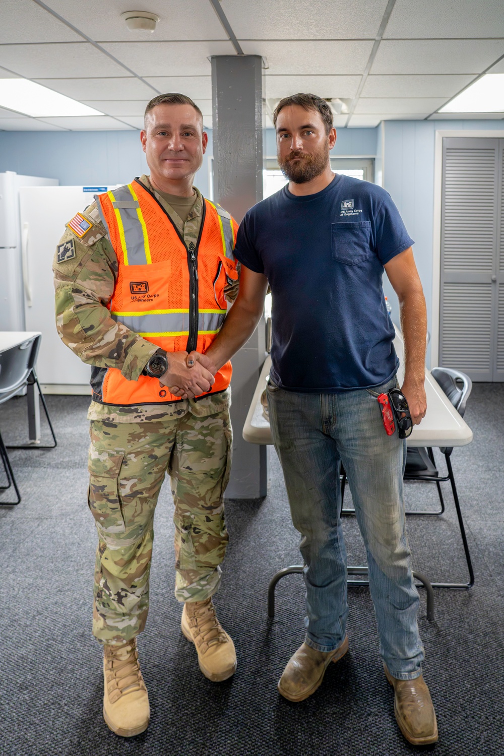 USACE employee recognized for exceptional performance