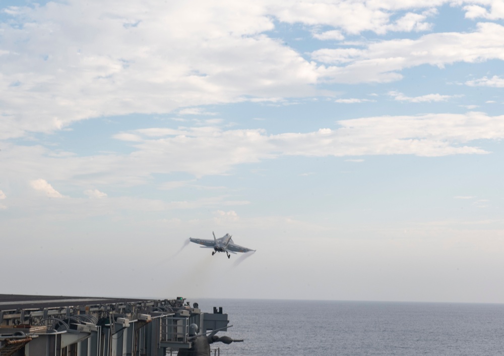 USS Carl Vinson flies off Carrier Air Wing 2