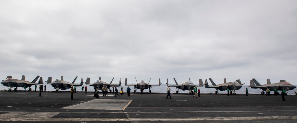 USS Carl Vinson flies off Carrier Air Wing 2