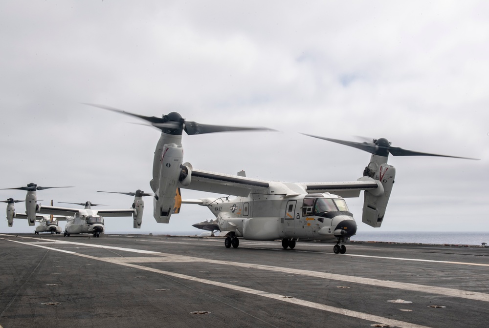 USS Carl Vinson flies off Carrier Air Wing 2