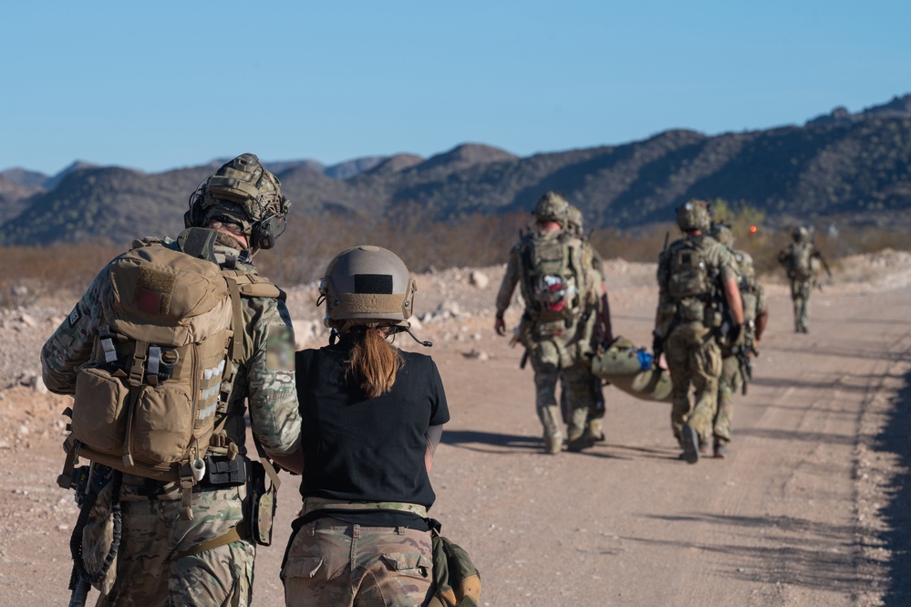 U.S. Air Force Air Commandos and Czech Republic special operations forces members conduct personnel recovery mission