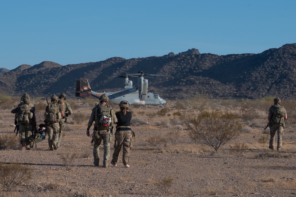 U.S. Air Force Air Commandos and Czech Republic special operations forces members conduct personnel recovery mission