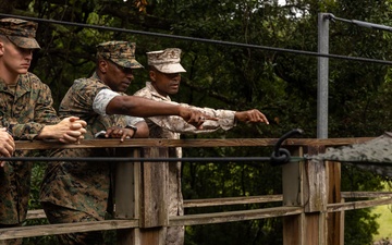 Commanding General Evaluates Training During Crucible Visit