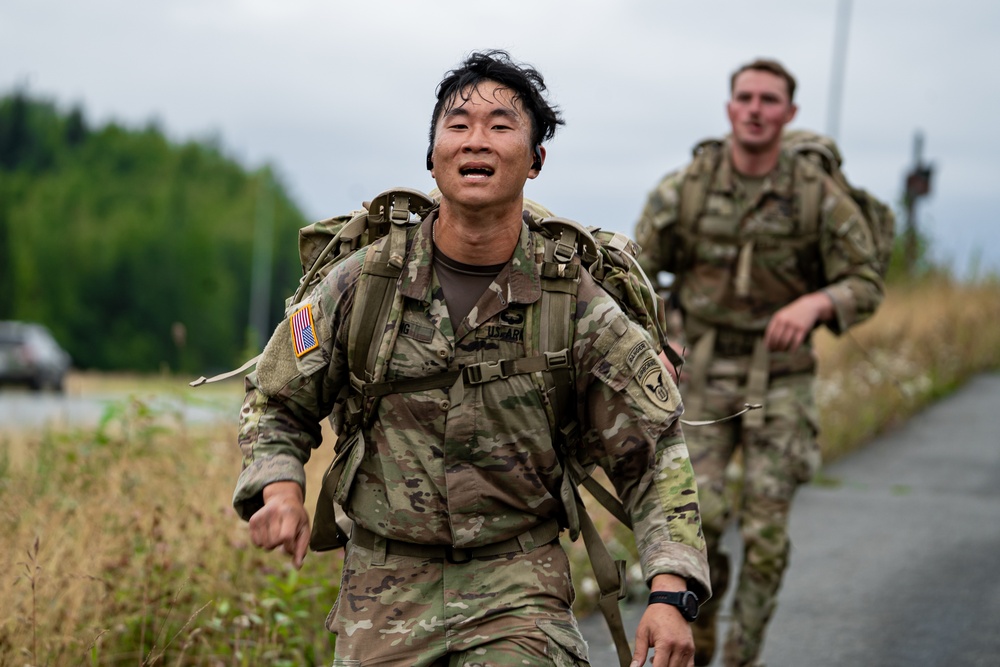 Joint Base Elmendorf-Richardson Soldiers and Airmen Participate in the JBER Norwegian Ruck March