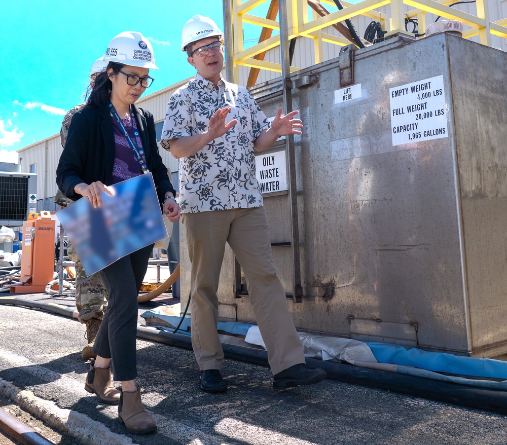 Congressional Staff Delegates visit PHNSY &amp; IMF