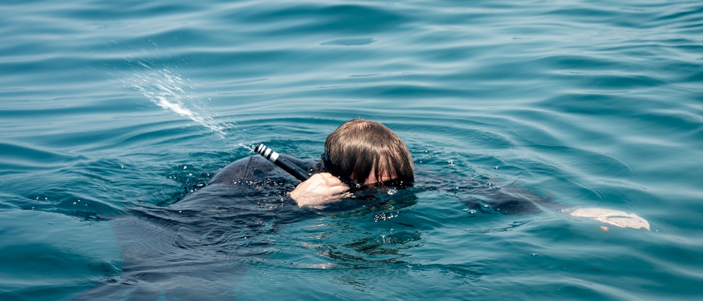 Air Commandos SCUBA Dive during Emerald Warrior 25.2
