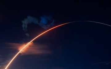 USSF-106 launches from CCSFS