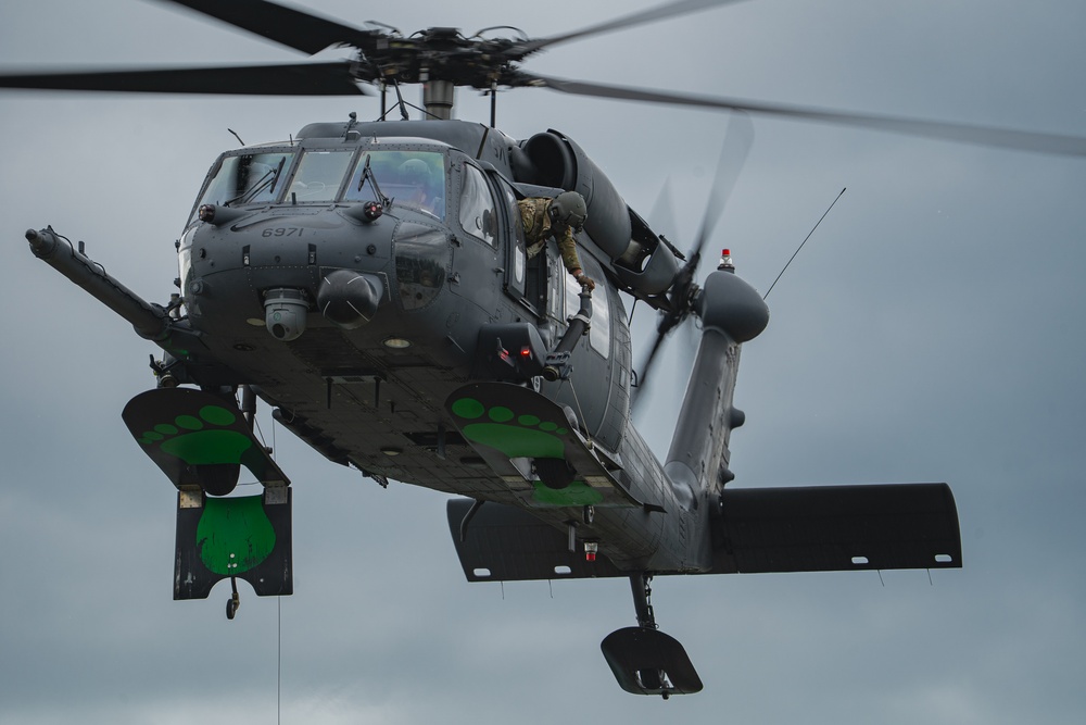 Alaska Air National Guard Conducts Hoist Training