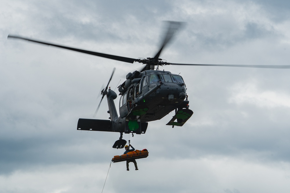 Alaska Air National Guard Conducts Hoist Training