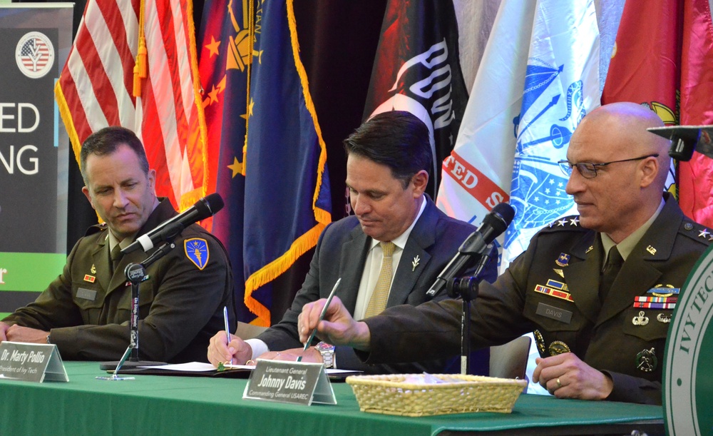 Free college course available to students through Army’s Enlisted Training Corps Pilot Program at Ivy Tech Community College