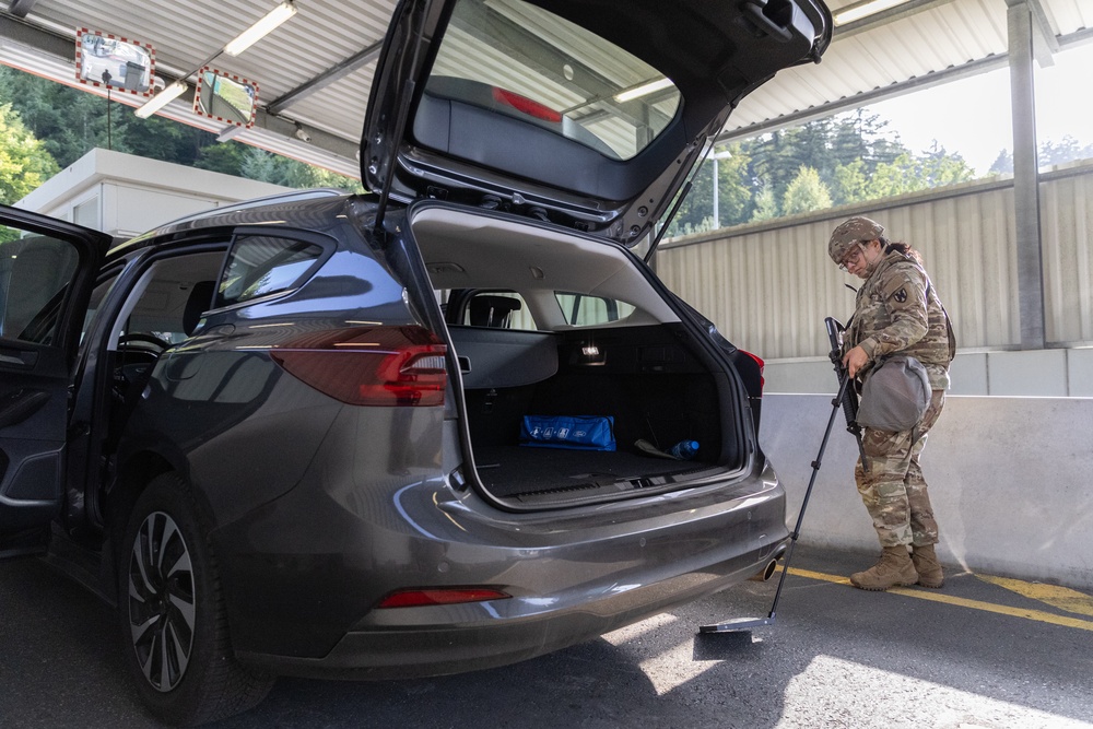 21st TSC Enhances Readiness in Force Protection Exercise