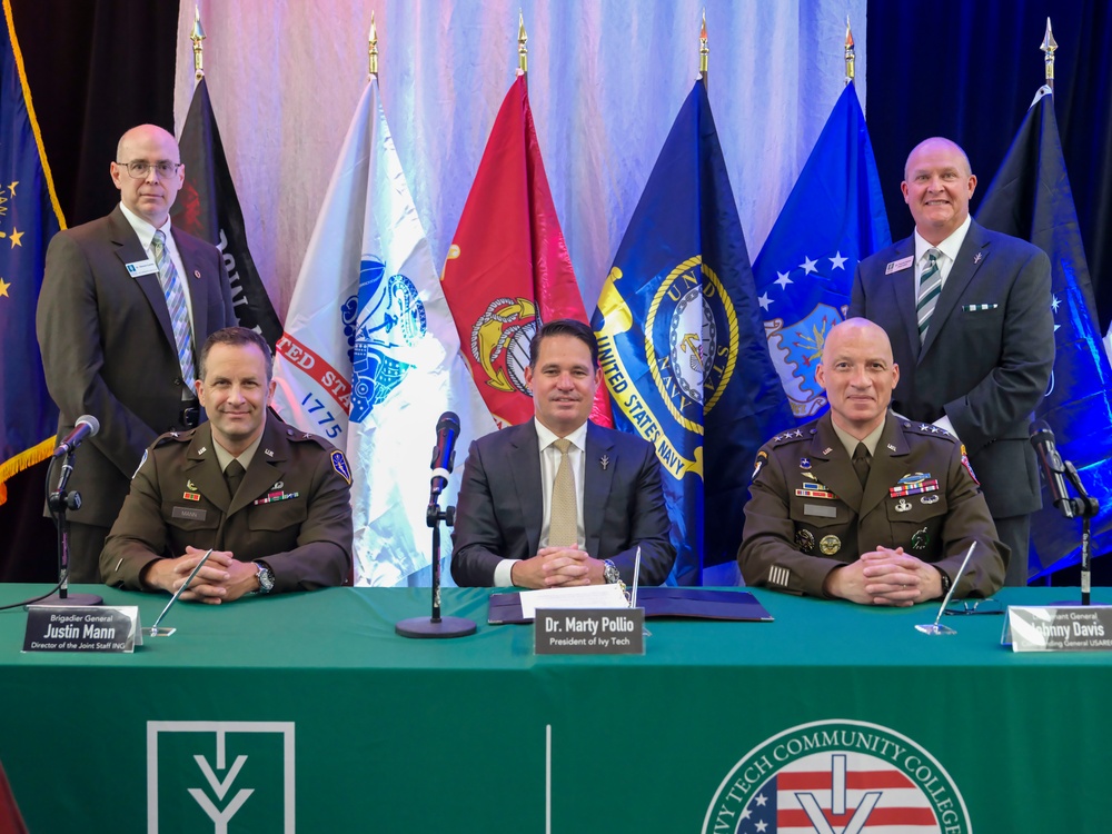 Free college course available to students through Army’s Enlisted Training Corps Pilot Program at Ivy Tech Community College