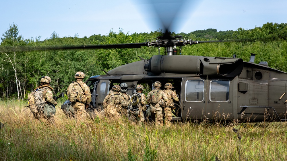 Soldiers in Global Strike 2025 during CSTX