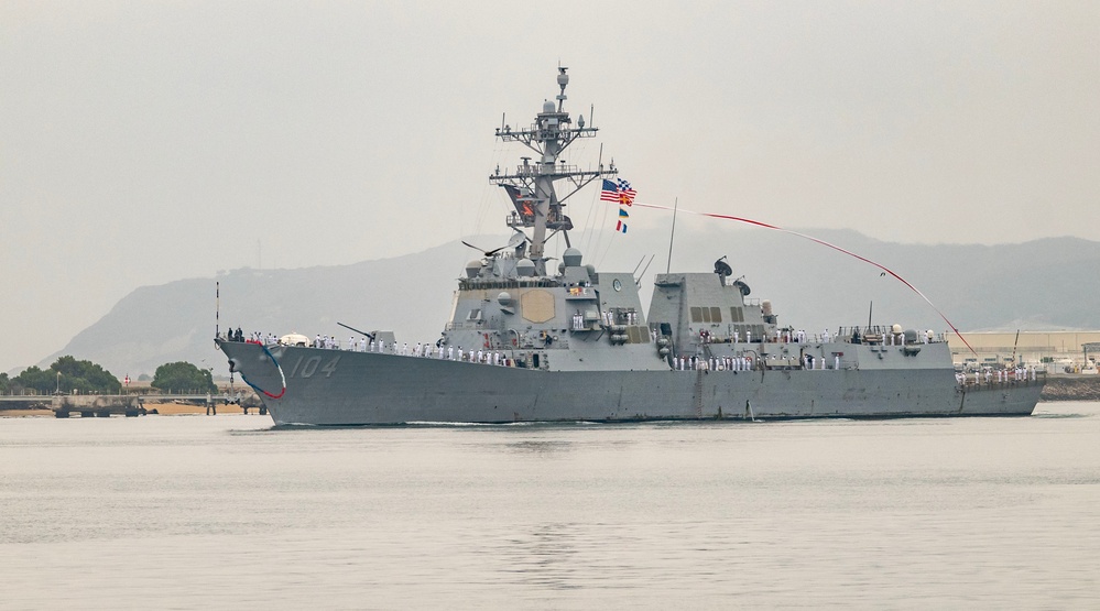 USS Sterett returns to San Diego