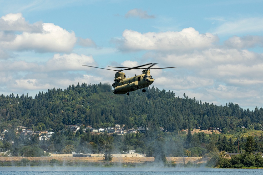 National Guard, U.S. Army Reserve conduct Helocast training in the Pacific Northwest