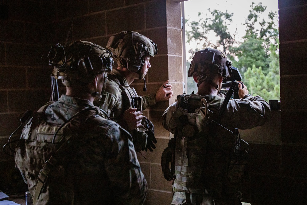 NS25: 1st ANGLICO and 5th SFAB conduct Combined Urban Defense