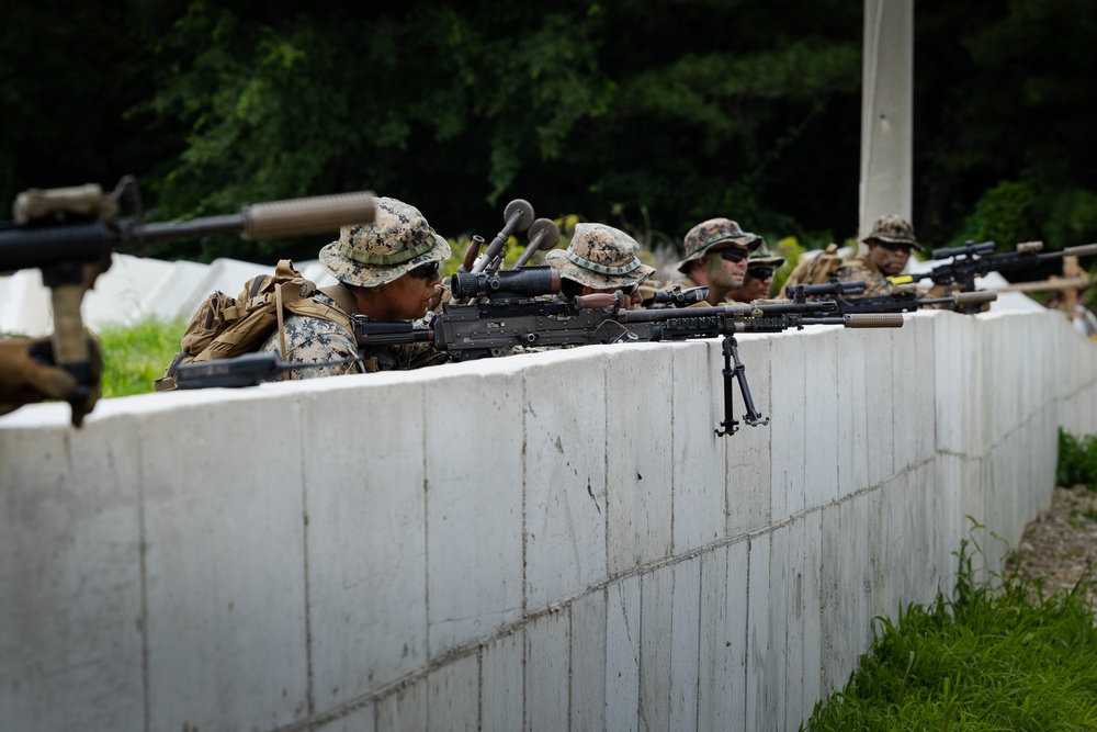 2/23 and ROK Marines Secure Beachhead during Amphibious Assault at KMEP 25.2