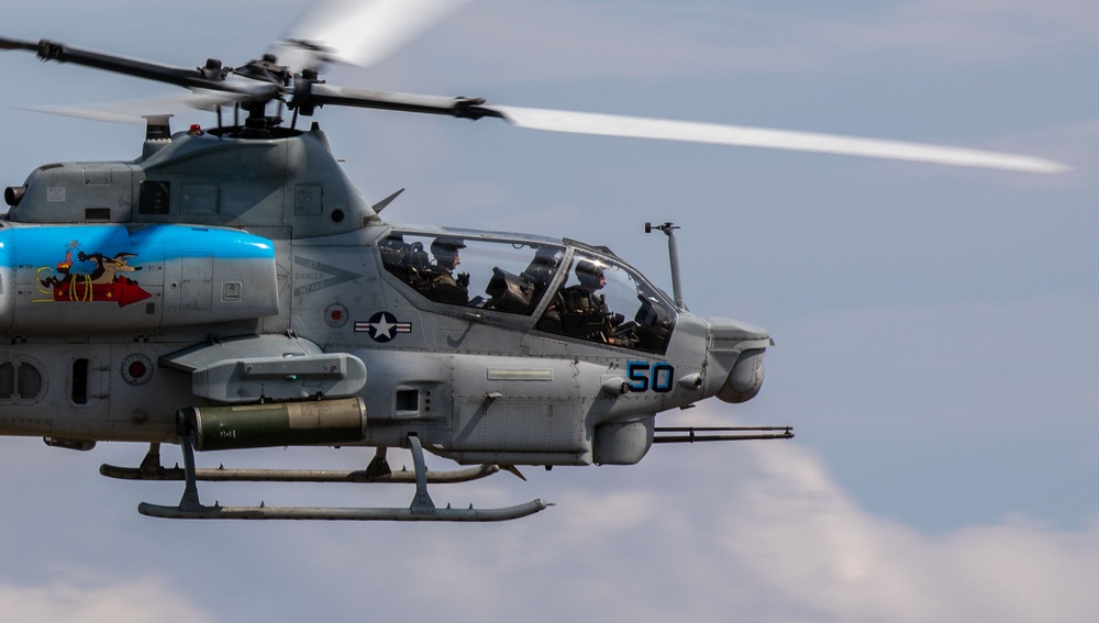 HMLA 775 conduct close air support training