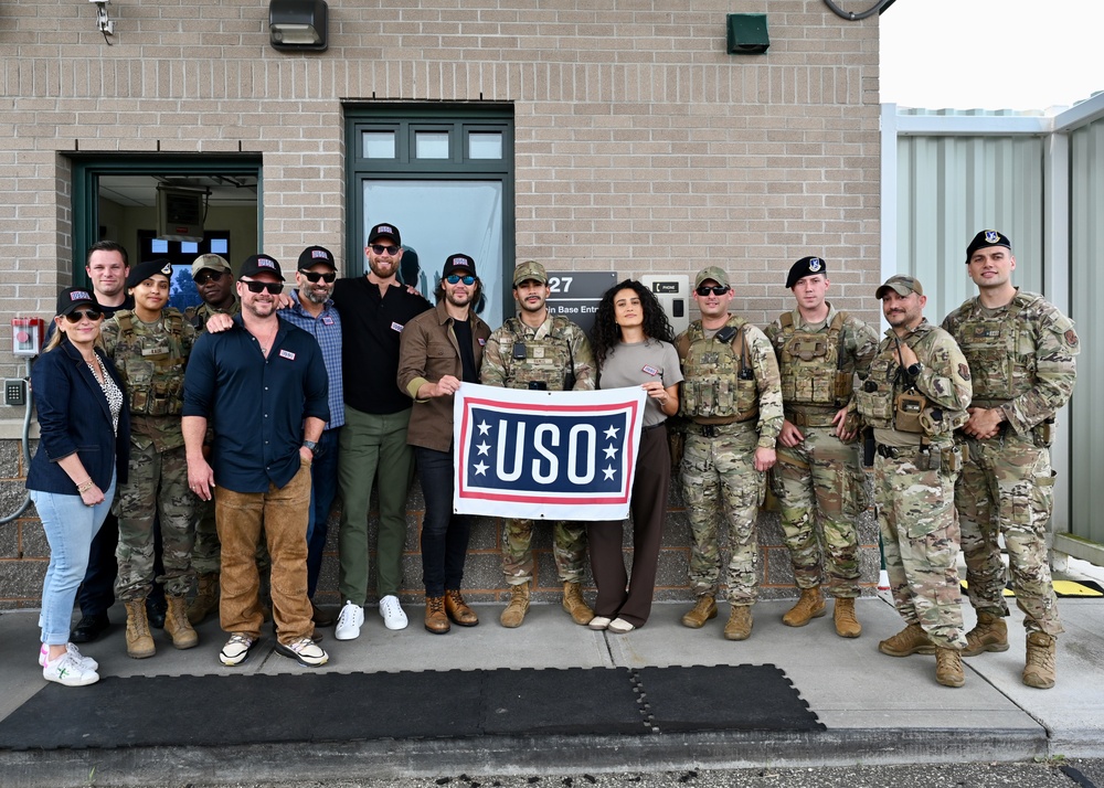 Actor Taylor Kitsch Honored by Medal of Honor Society While Visiting NY Air Guard’s 106th Rescue Wing