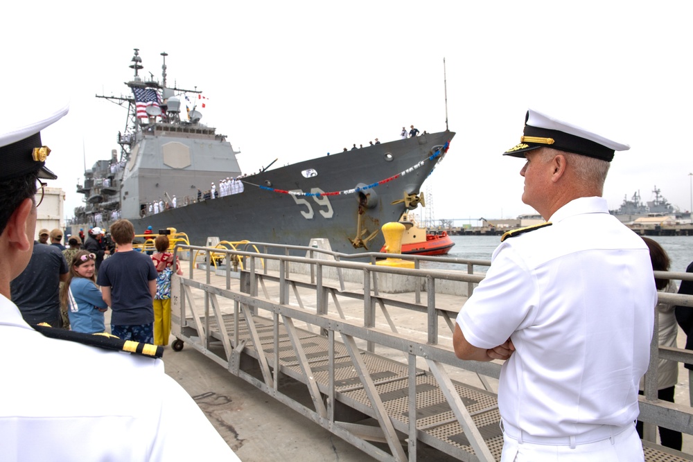 USS Princeton Returns to Homeport