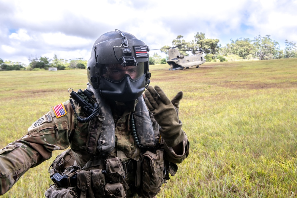 Philippine Air Force Commander Flies with Hawaii Guard, Observes Rotary-Wing Capabilities