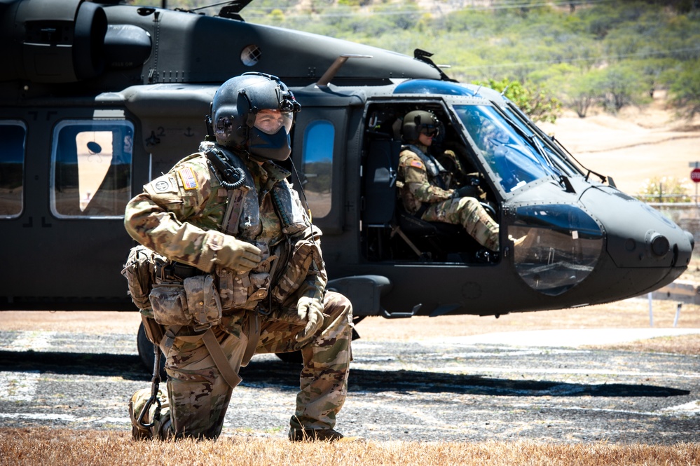 Philippine Air Force Commander Flies with Hawaii Guard, Observes Rotary-Wing Capabilities