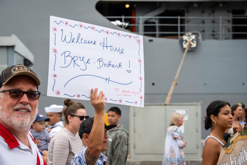 USS Princeton (CG 59) Returns to Homeport