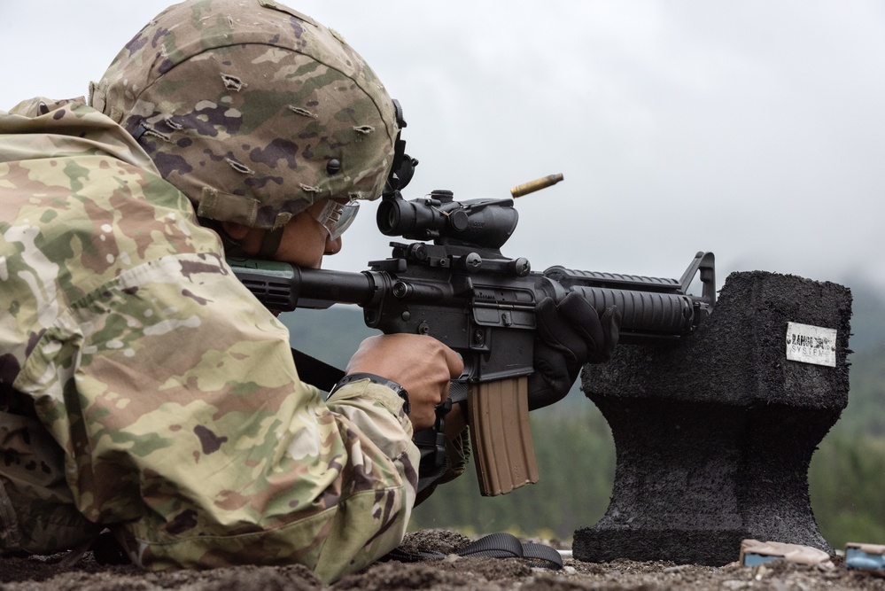 Alaska Army National Guardsmen hone small arms marksmanship