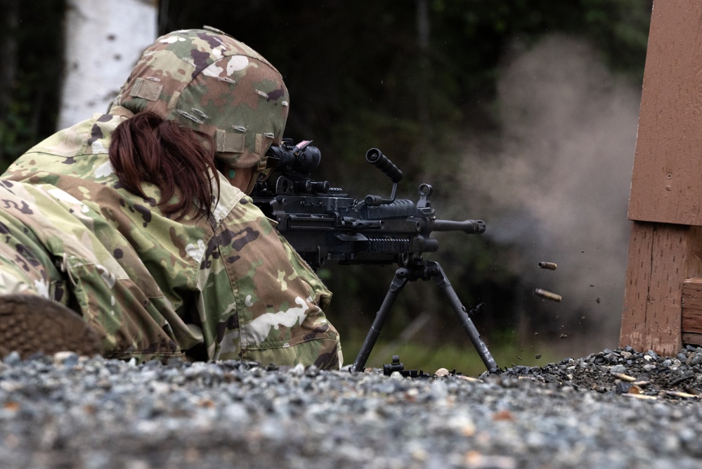 Alaska Army National Guardsmen hone small arms marksmanship