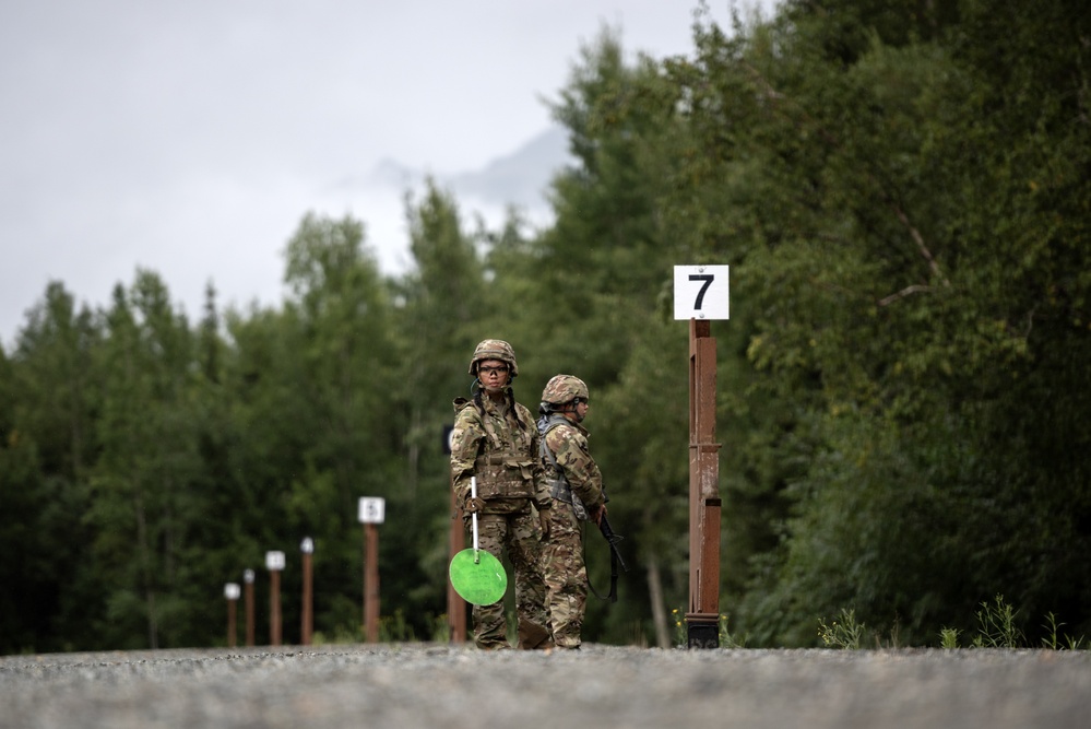 Alaska Army National Guardsmen hone small arms marksmanship