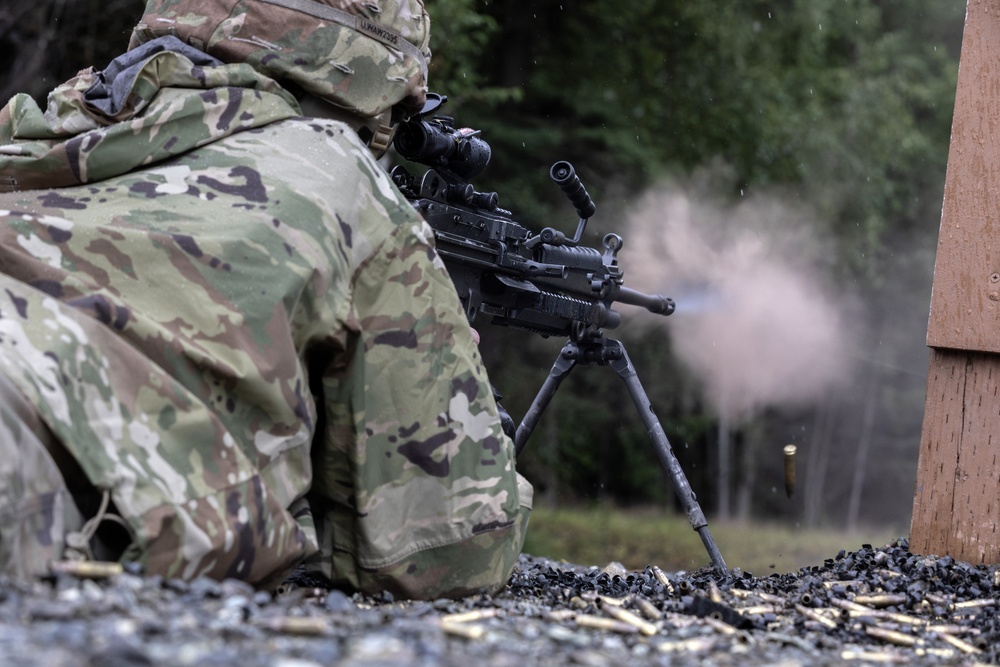 Alaska Army National Guardsmen hone small arms marksmanship