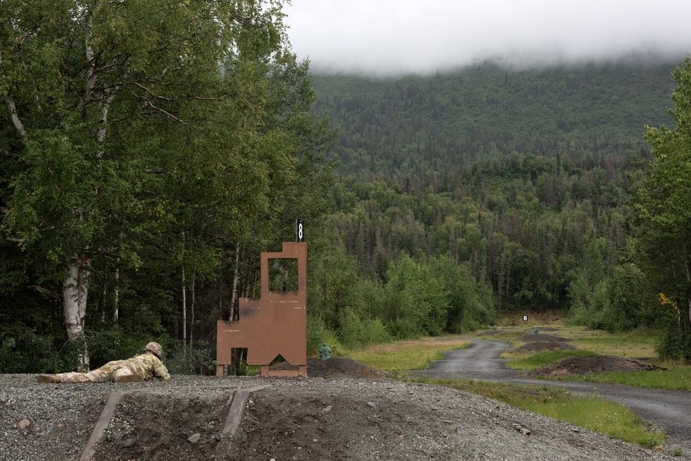 Alaska Army National Guardsmen hone small arms marksmanship