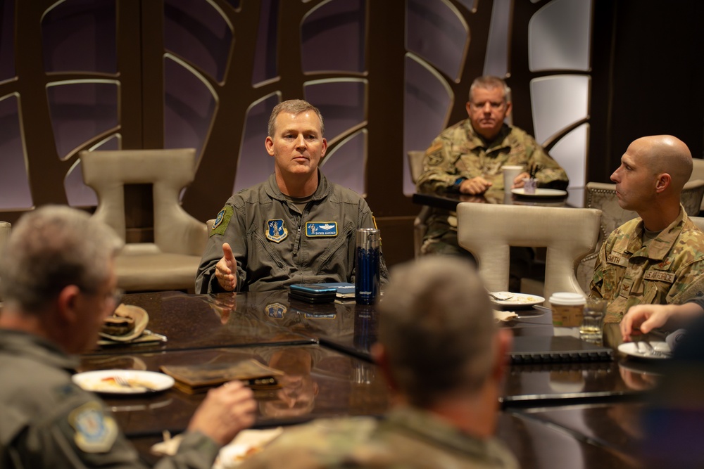 Candid conversations over coffee at Commander Leadership Course
